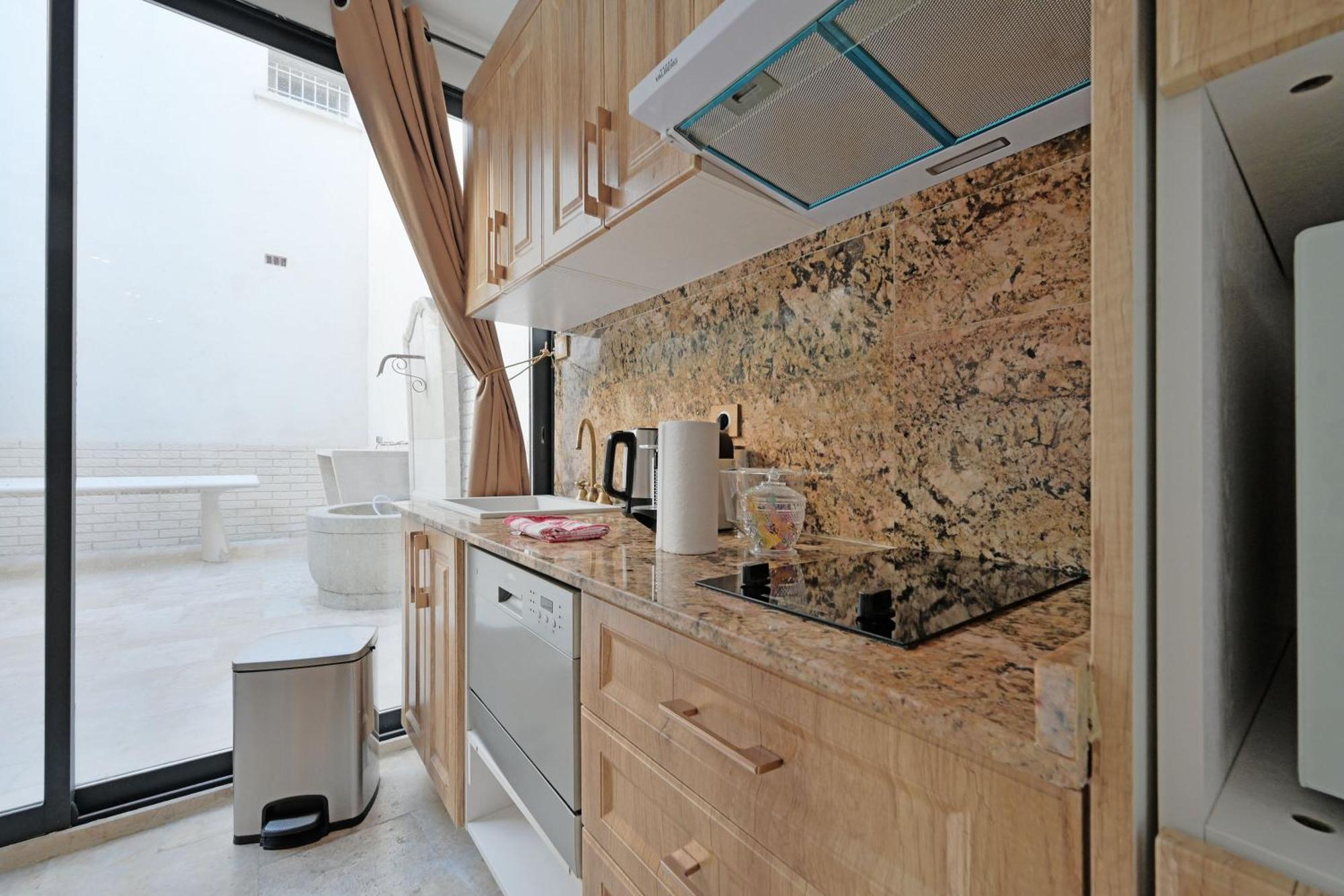 Le 185 - Charme Et Tranquillite Au Coeur D'Avignon Appartement Buitenkant foto