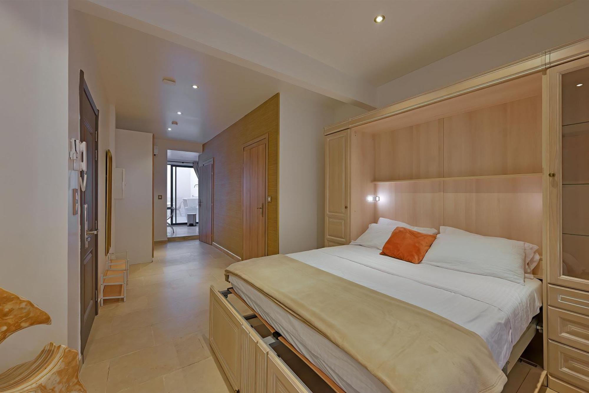 Le 185 - Charme Et Tranquillite Au Coeur D'Avignon Appartement Buitenkant foto